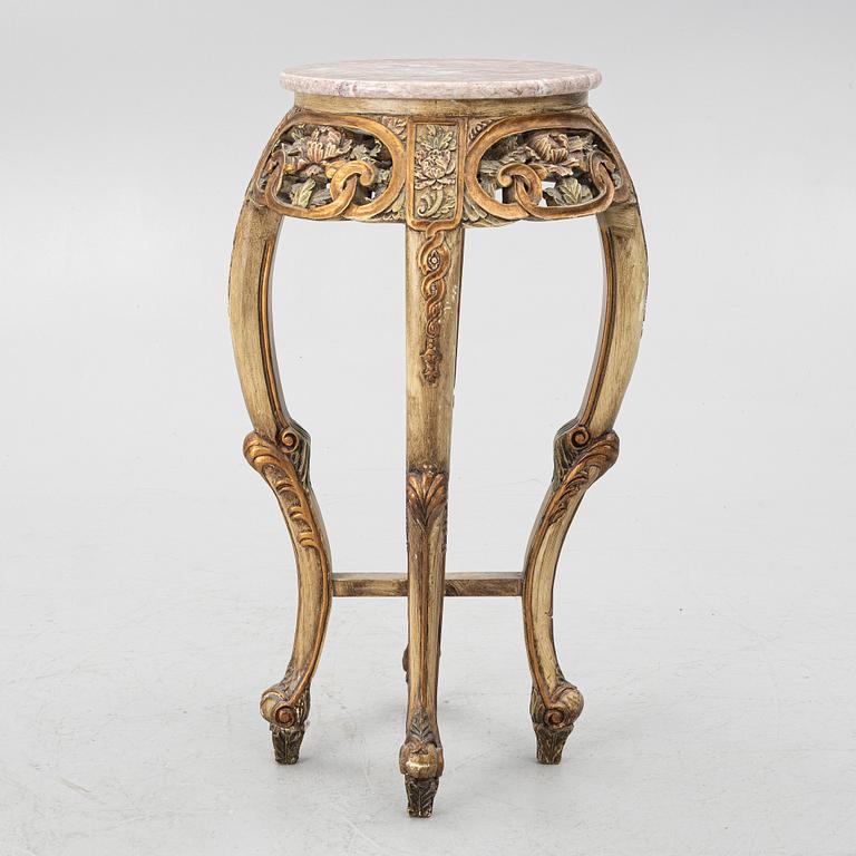 Piedestal, 1900-talets andra hälft.