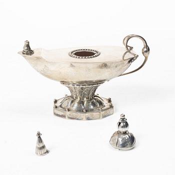 Jeweller Oscar Sjögren Ab, burner/oil lamp, silver, Gothenburg 1924.