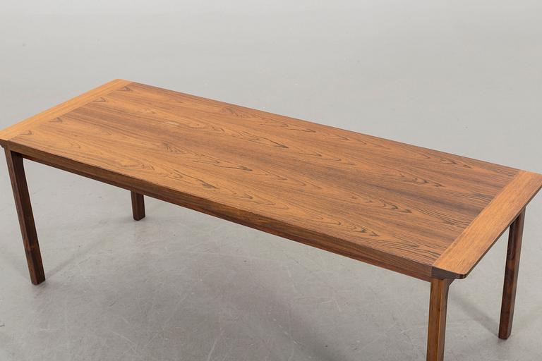 A 1960's-70's coffee table. CITES-certificate.