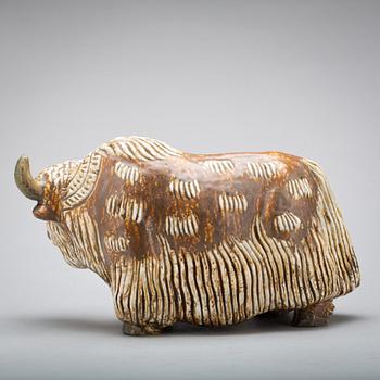 FIGURIN, stengods. Gunnar Nylund. Rörstrand numrerad 33/300.