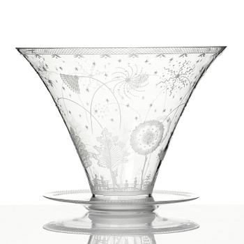 Edward Hald, a Swedish Grace "Fyrverkeri" (Fireworks) engraved glass bowl with a plate, Orrefors, Sweden, 1925, model 248.