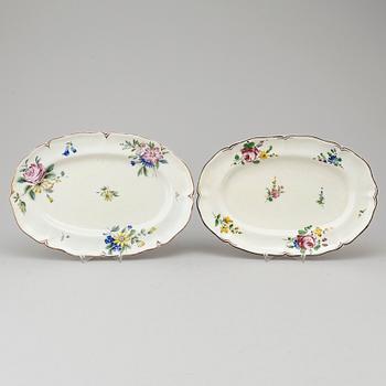 FAT, 2 stycken, fajans, Mariebergs porslinsfabrik, daterade 15/7 (17)65 samt 16/7 (17)78, Ehrenreichs period,