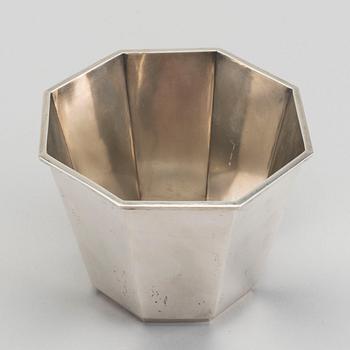 SKÅL, silver, Albrecht  SAN, Lund,1987.