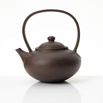 A yixing teapot, China, 1980s.