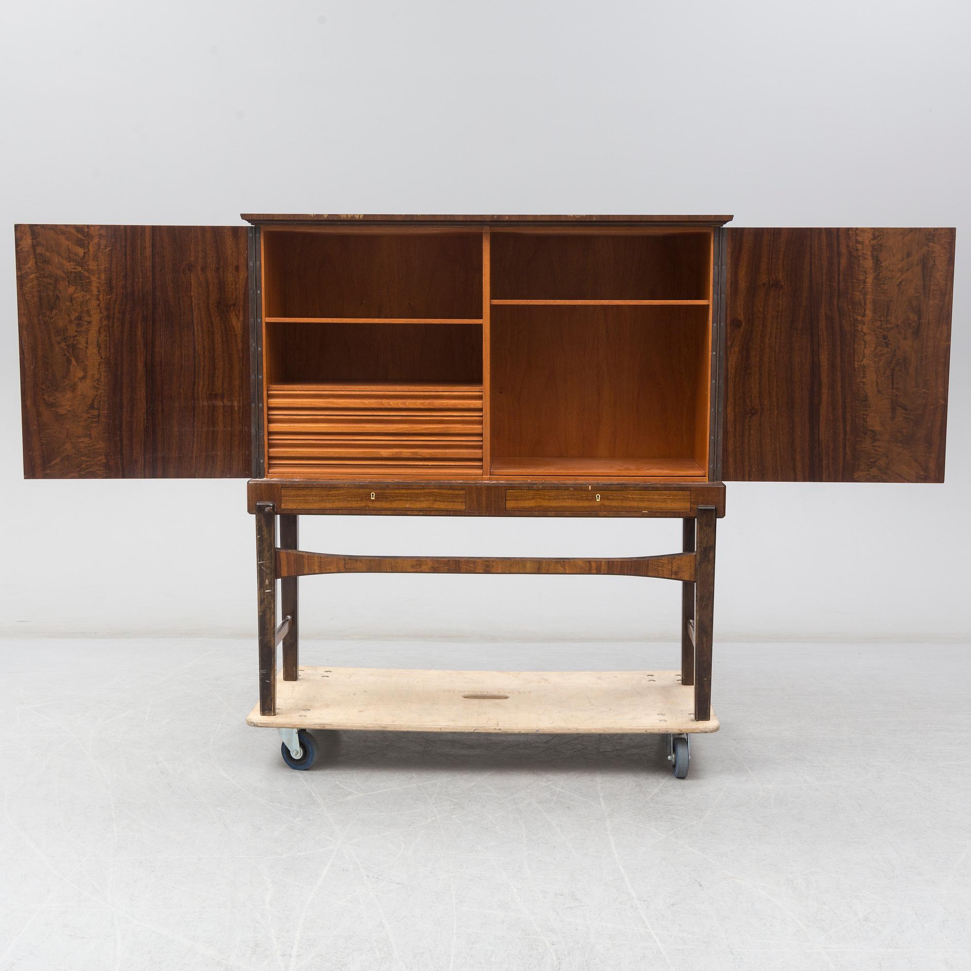 SKÅP, Swedish Modern, "Tahiti", Reiners Möbler, Mjölby, 1930-tal.