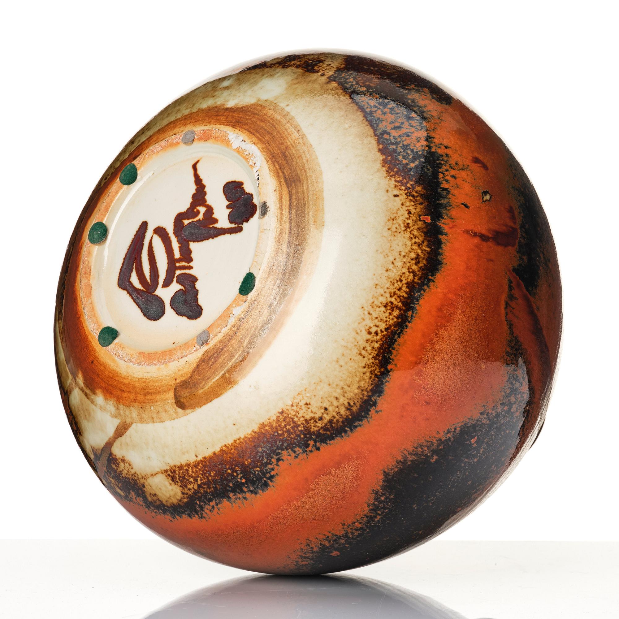 Carl-Harry Stålhane, a unique stoneware vase, Designhuset, Sweden 1970-80s.