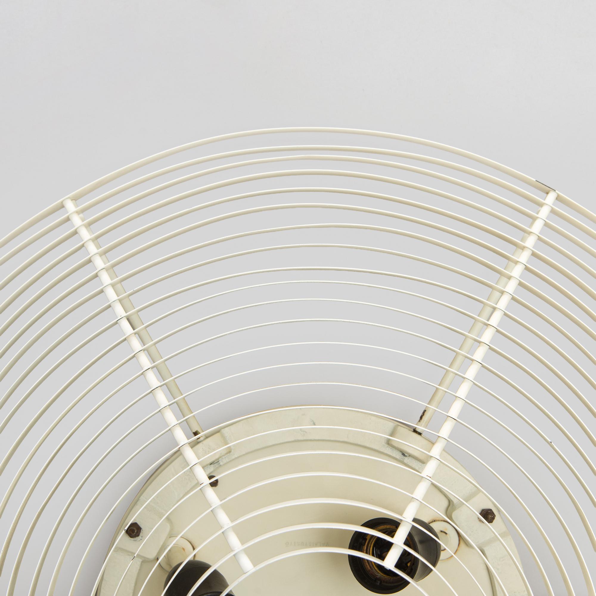 Alvar Aalto, 'A622B' ceiling light for Valaistustyö.