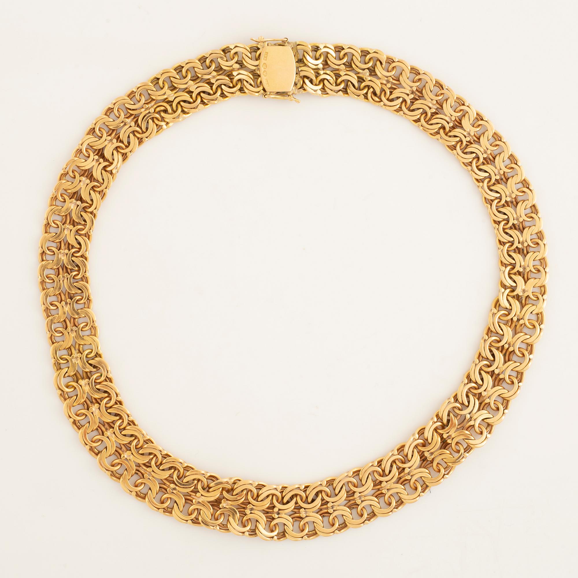 18K gold chain.