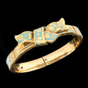 ARMRING, 14 k guld med vit och turkos emalj, 1800-tal. Vikt ca 10 g.