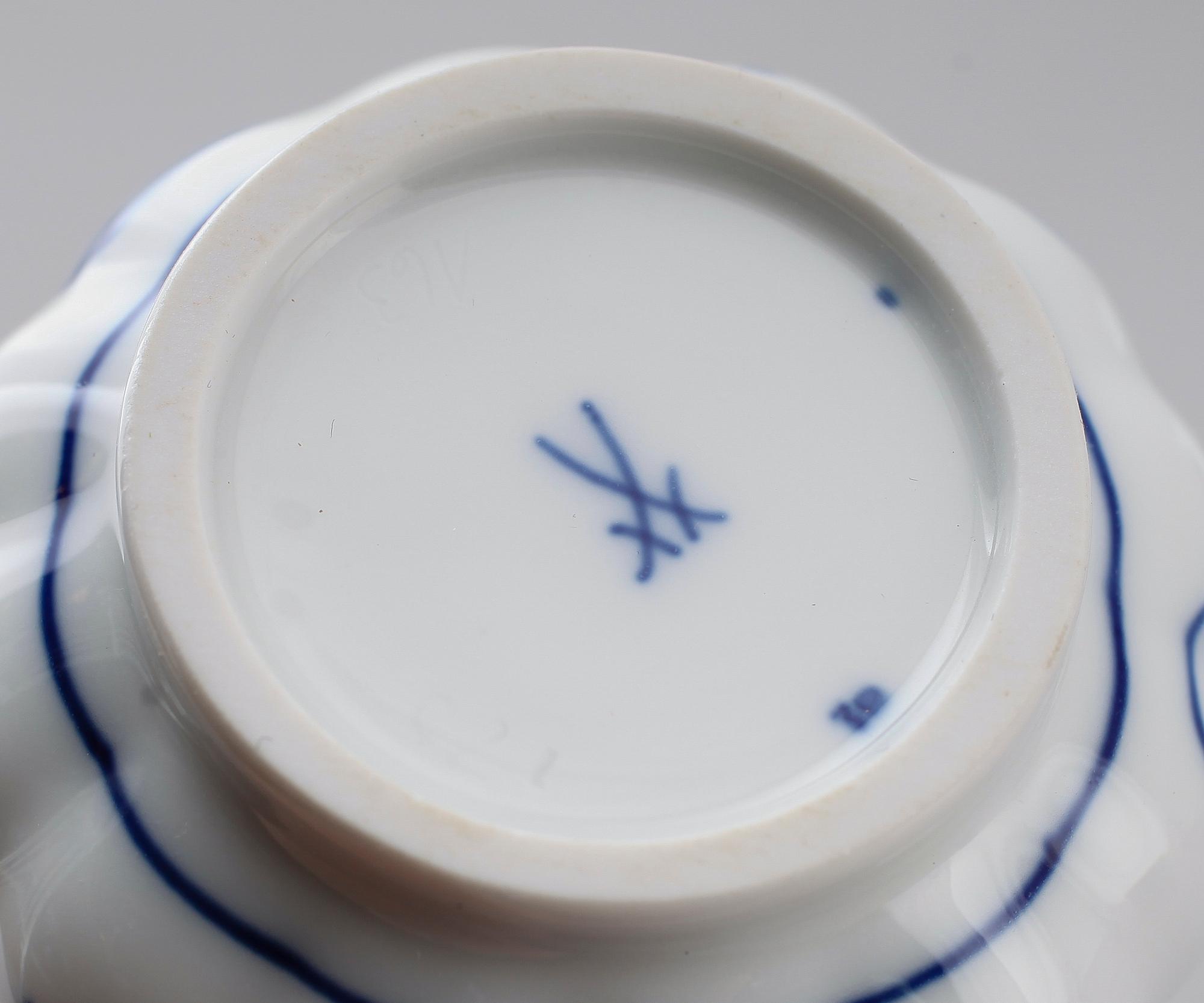 SAMLING SERVISPORSLIN, 12 delar, Meissen, 1900-talets andra hälft.