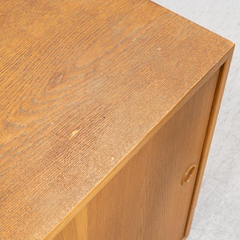 Børge Mogensen, a sideboard module and one chesst of drawers from Karl Andersson & Söner, 1950's/60's.