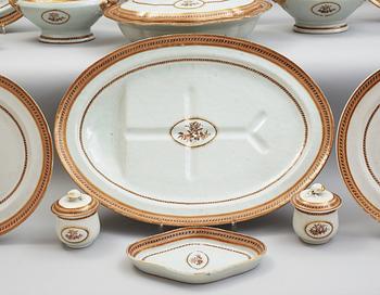 An enamelled dinner service, Qing dynasty, Qianlong (1736-95).