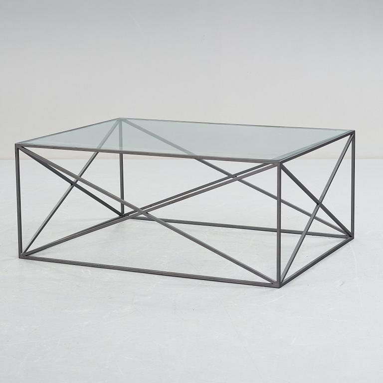 A table by Per Öberg Architects, from the end of the 20th century.