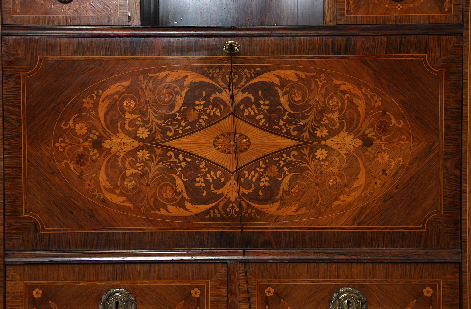 KLÄDSKÅP, 1800/1900-TAL.