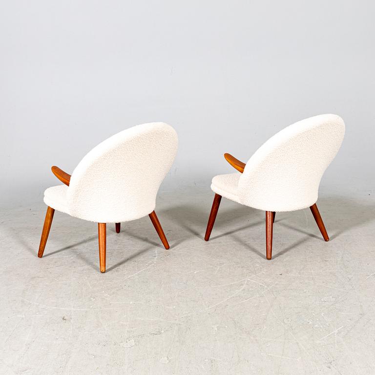 Svend Aage Eriksen, karmstolar ett par "Pingvin" modell GM18 Glostrup Møbelfabrik Danmark 1960-tal.