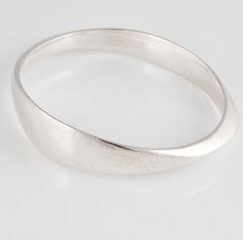 ARMBAND, silver, David Andersen, Norge, importstämplat. Vikt 51,6 gram.