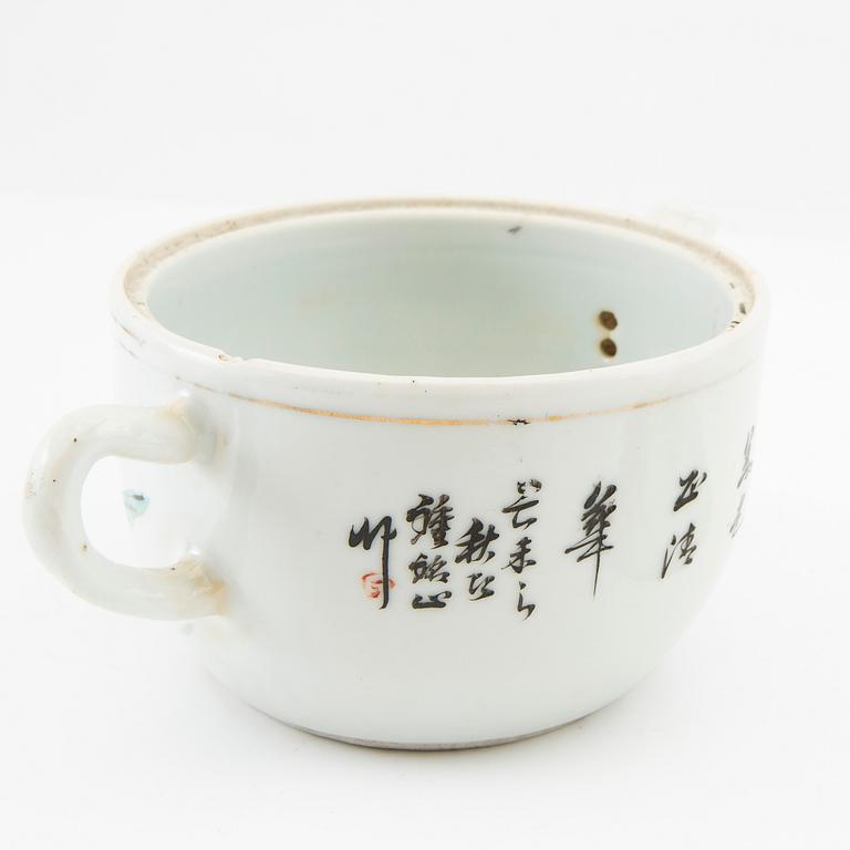 A set of two Chinese tea pots and a tea caddy, early 20th century.