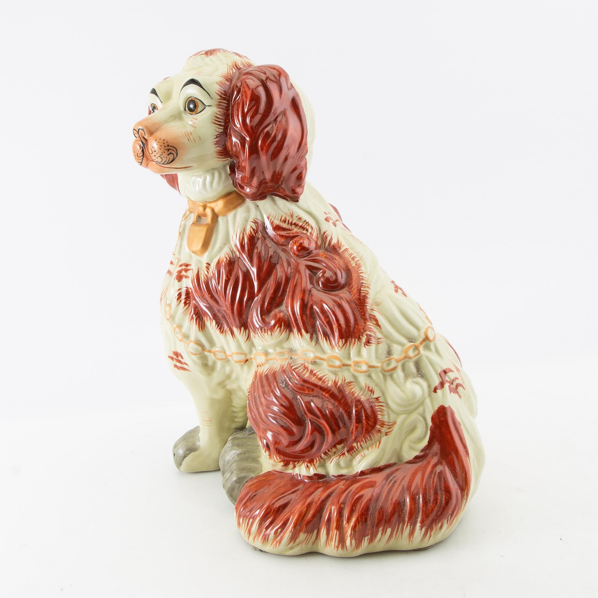 Figure from the first half of the 1900s, porcelain.