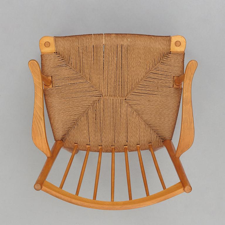 HANS J WEGNER, a "Magasin du Nord" chair for FDB Møbler, Denmark 1940's.