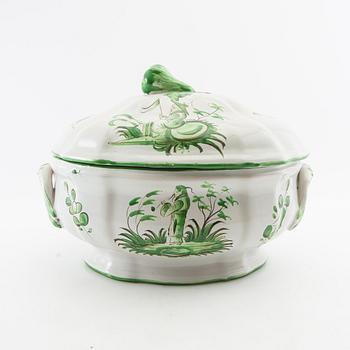 Tureen with lid Rococo style 20th century faience.