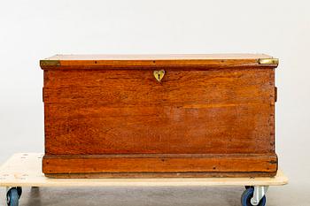 SJÖMANSKISTA, 1800-talets senare del samt två sjöfartsböcker.
