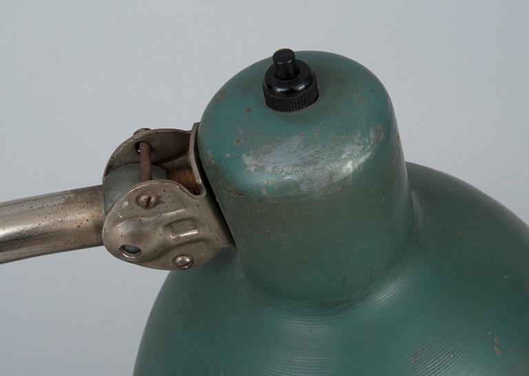 PÖYTÄVALAISIMIA, 3 kpl, valmistaja ja merkitty Taito, 1930-luku.