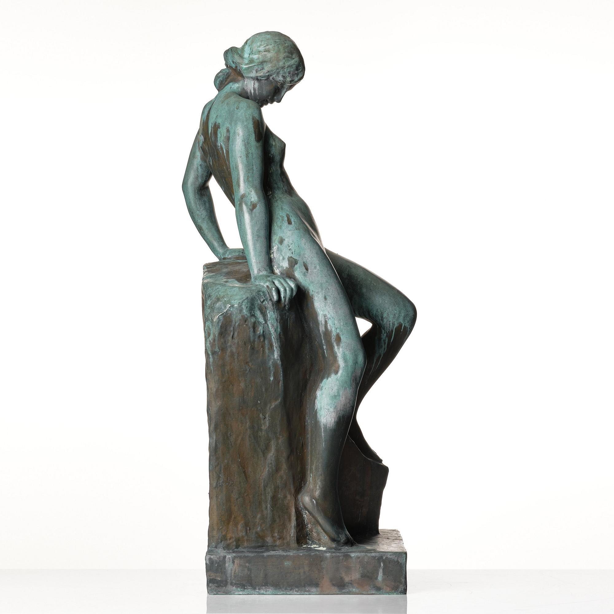 Theodor Lundberg, Women seated on a rock.