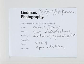 ÅKE E:SON LINDMAN, signerad Åke E:son Lindman and dated 2009 på etikett a tergo.