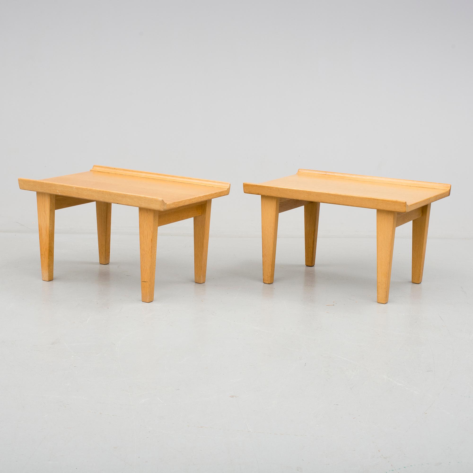 SIDOBORD/SÄNGBORD, ett par. "Novett", IKEA. 1960-tal.