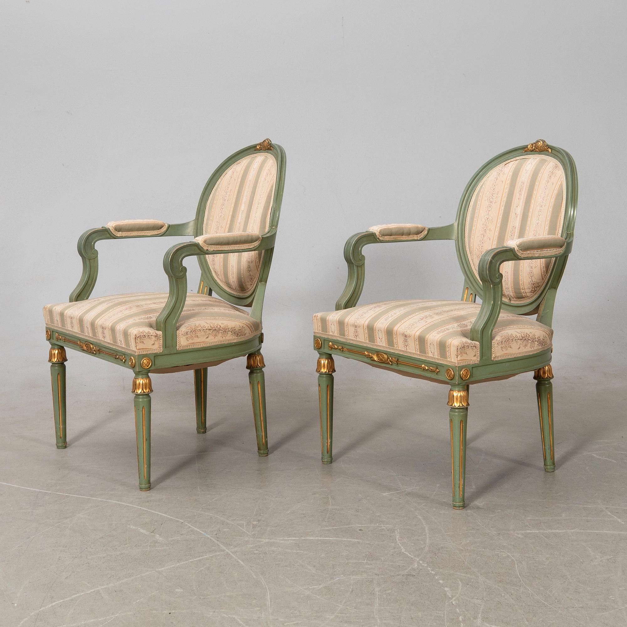 Salon group, 7 dlrs Gustavian style, first half of the 20th century.
