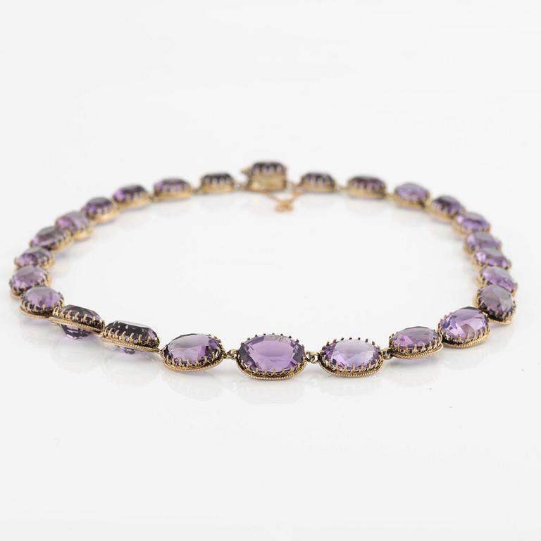 Necklace, rivière with amethysts.
