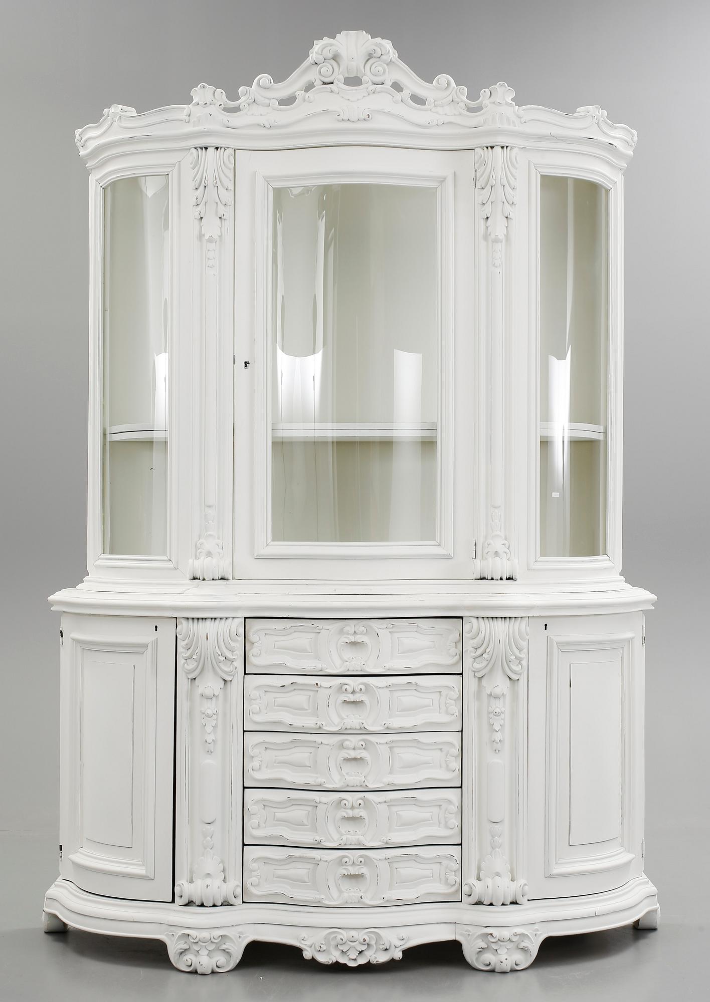 SKÄNK, barockstil, modern tillverkning.