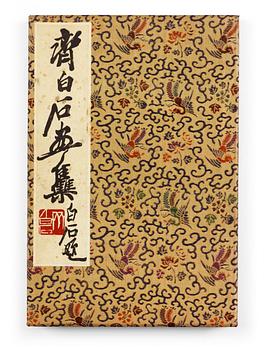 1549. Book with 22 woodcuts in colours, "Qi Baishi hua ji", published by Rong Bao Zhai xin ji, Beijing 1952.