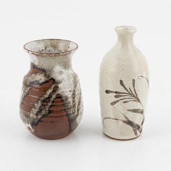 A set of two Japanese vases and a cabaret, 20th Century.