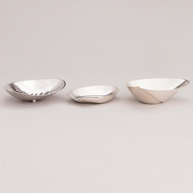 TAPIO WIRKKALA, Three silver bowls, Kultakeskus, Hämeenlinna and Hopeatehdas, Helsinki 1953-68.