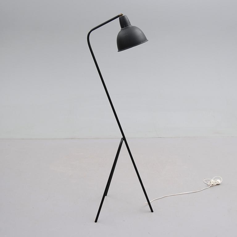 GOLVLAMPA, 1900-talets mitt.