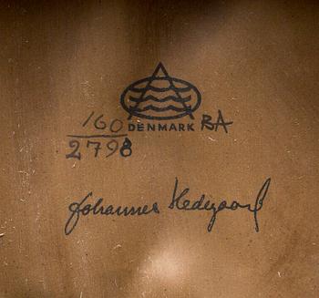 VÄGGPLAKETT, keramik. Johannes Kedegaard för Kgl. Aluminia. 1960-tal.