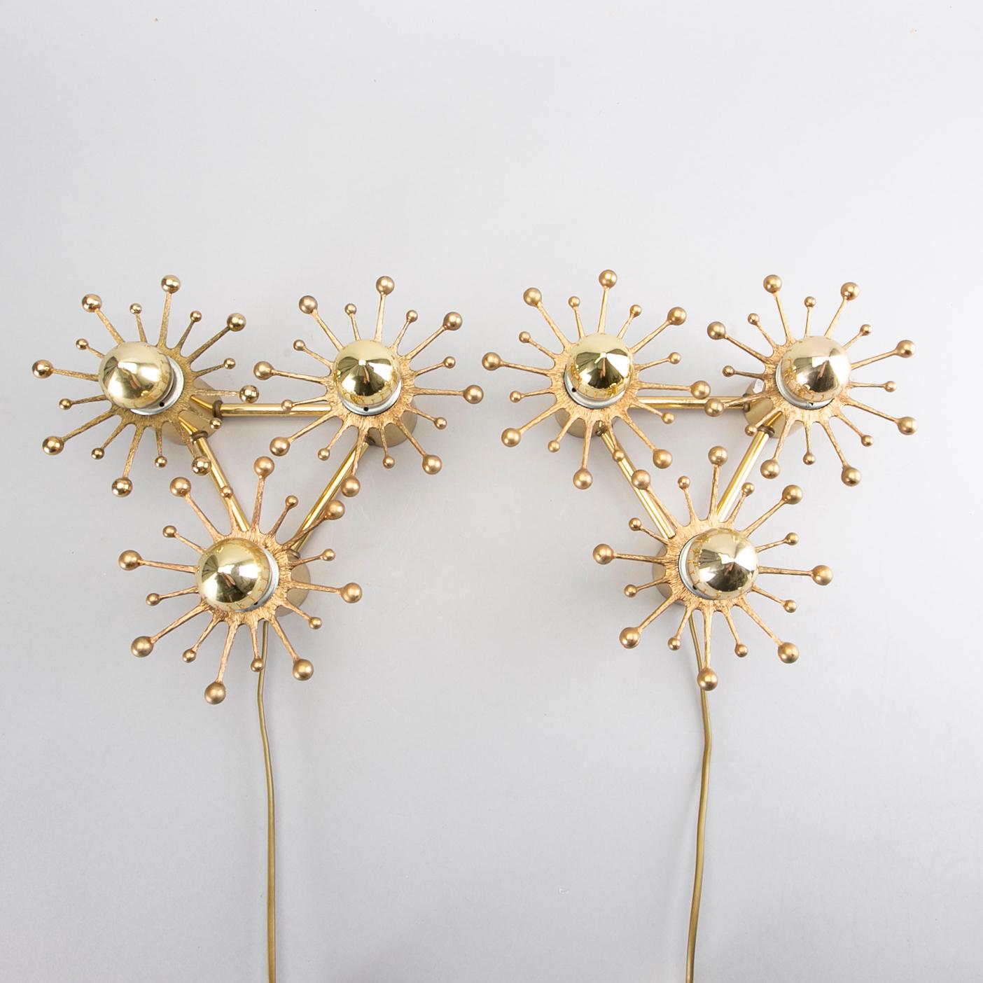 A PAIR OF WALL LAMPS, 1960/70's.