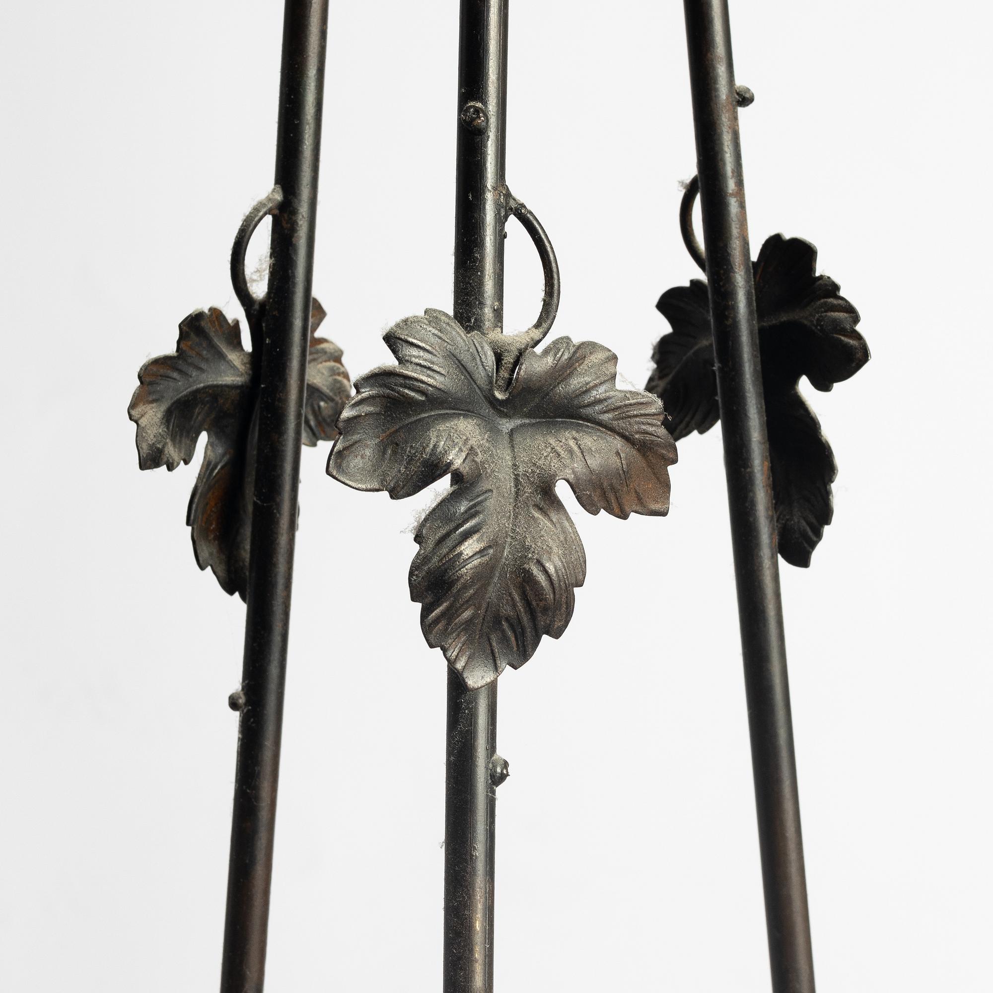 Taklampa , jugend, Frankrike, tidigt 1900-tal. Troligen Muller Frères, Lunéville.