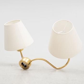 Josef Frank, a model 'G 2335' wall light, Firma Svenskt Tenn.