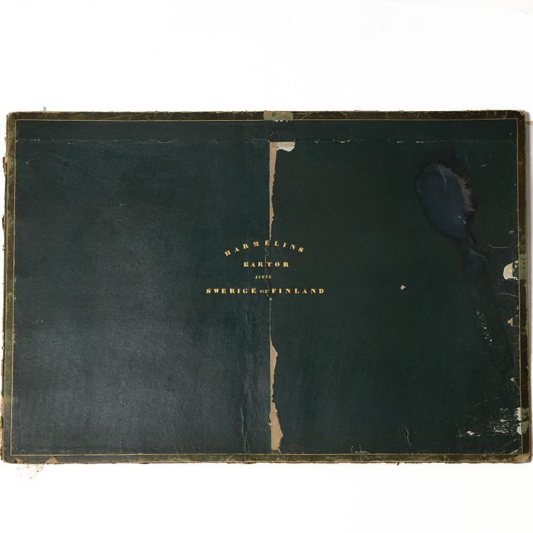 Med 28 graverade kartor över Sverige och Finland.