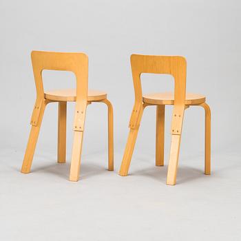 Alvar Aalto, stolar, 2 st, modell 65, Artek, 1970-tal.