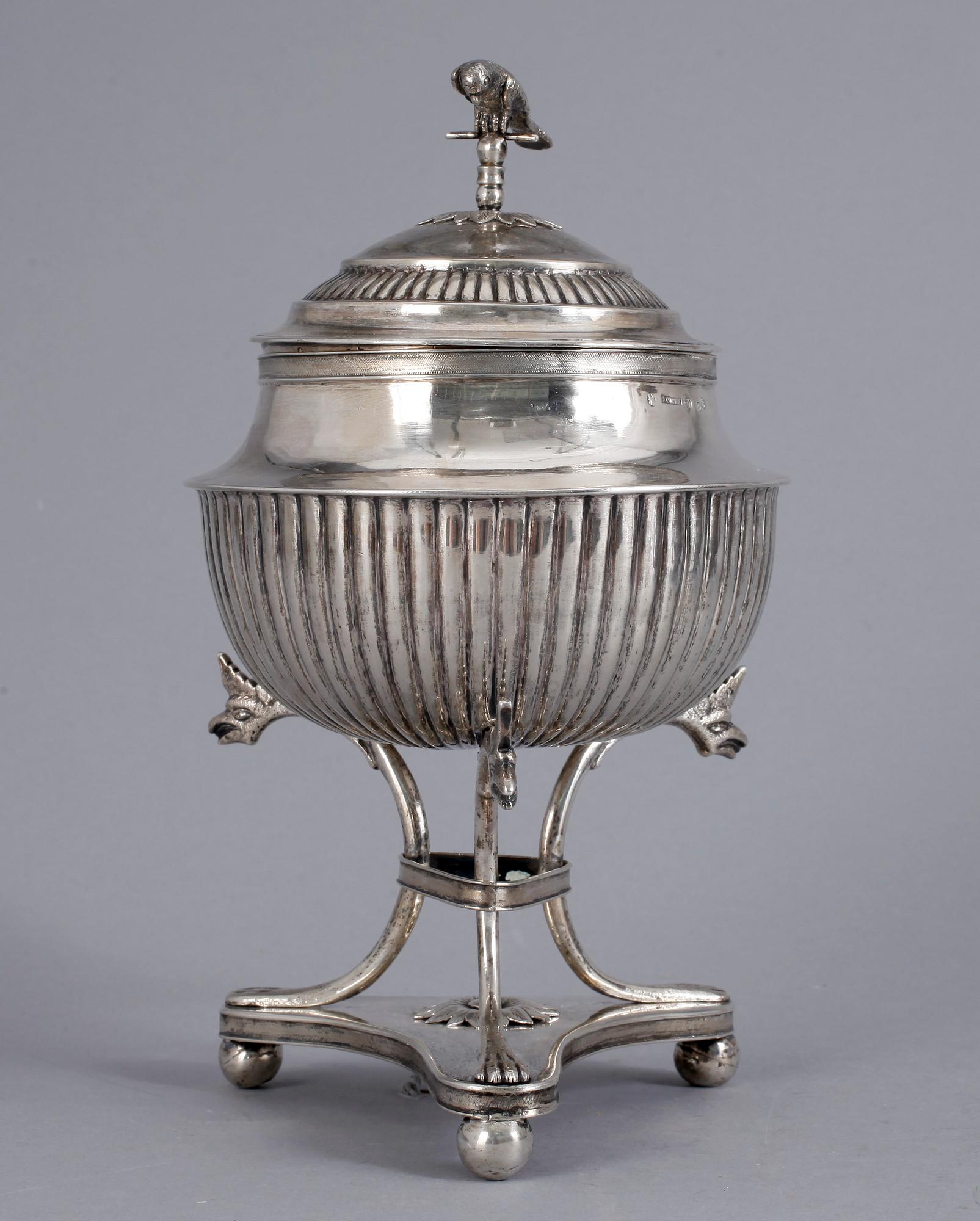 SOCKERSKÅL, silver, empire, Theodor Jortz, Skänninge 1824. Vikt ca 564 gram.