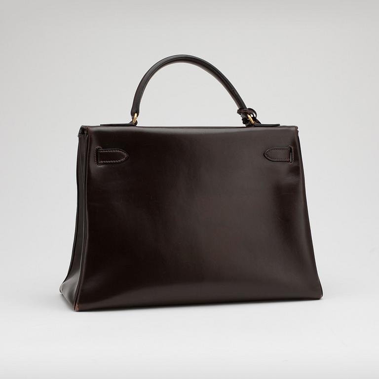 HERMÈS, handväska "Kelly 32".