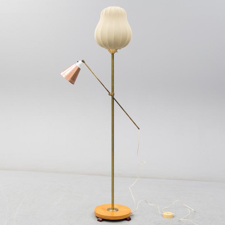 GOLVLAMPA, 1900-talets andra hälft.