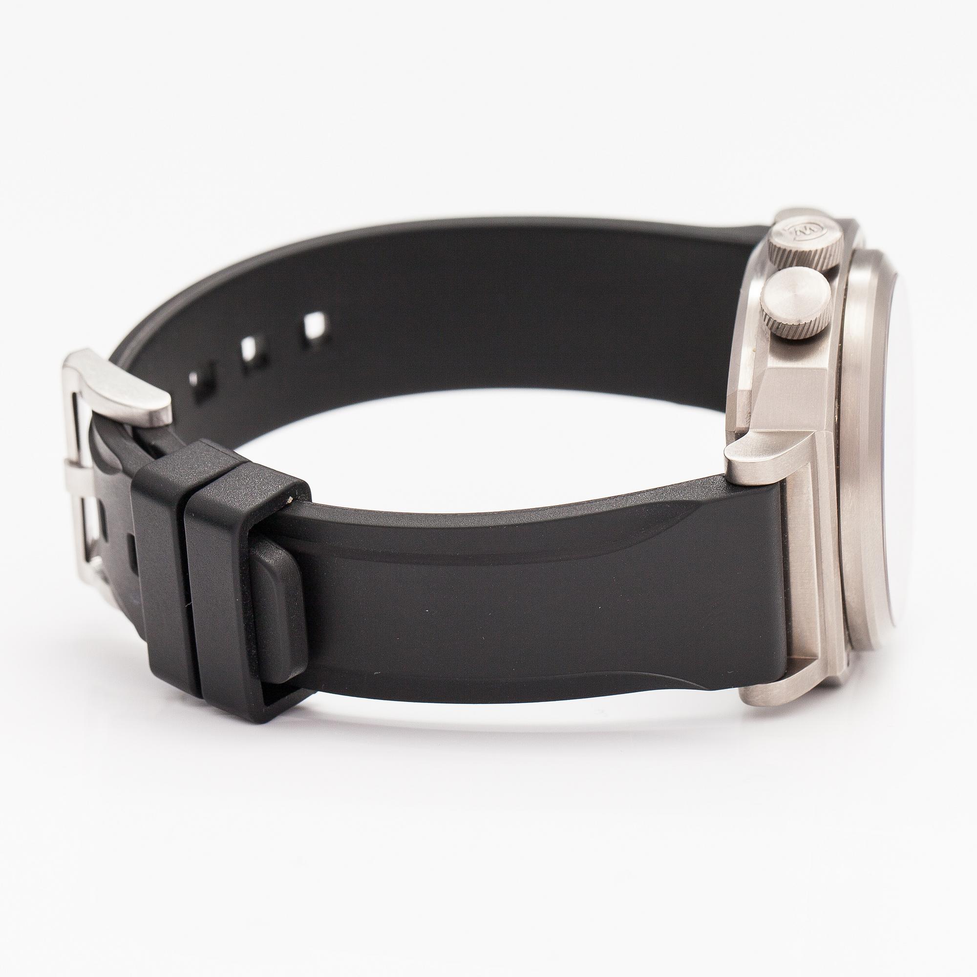 CHRISTOPHER WARD, C11, Titanium Extreme 1000, chronometer, wristwatch, 42 mm.