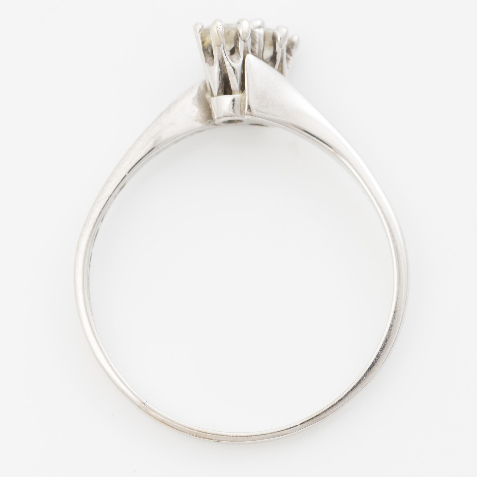Ring, syskonring, 18K vitguld med briljantslipade diamanter.