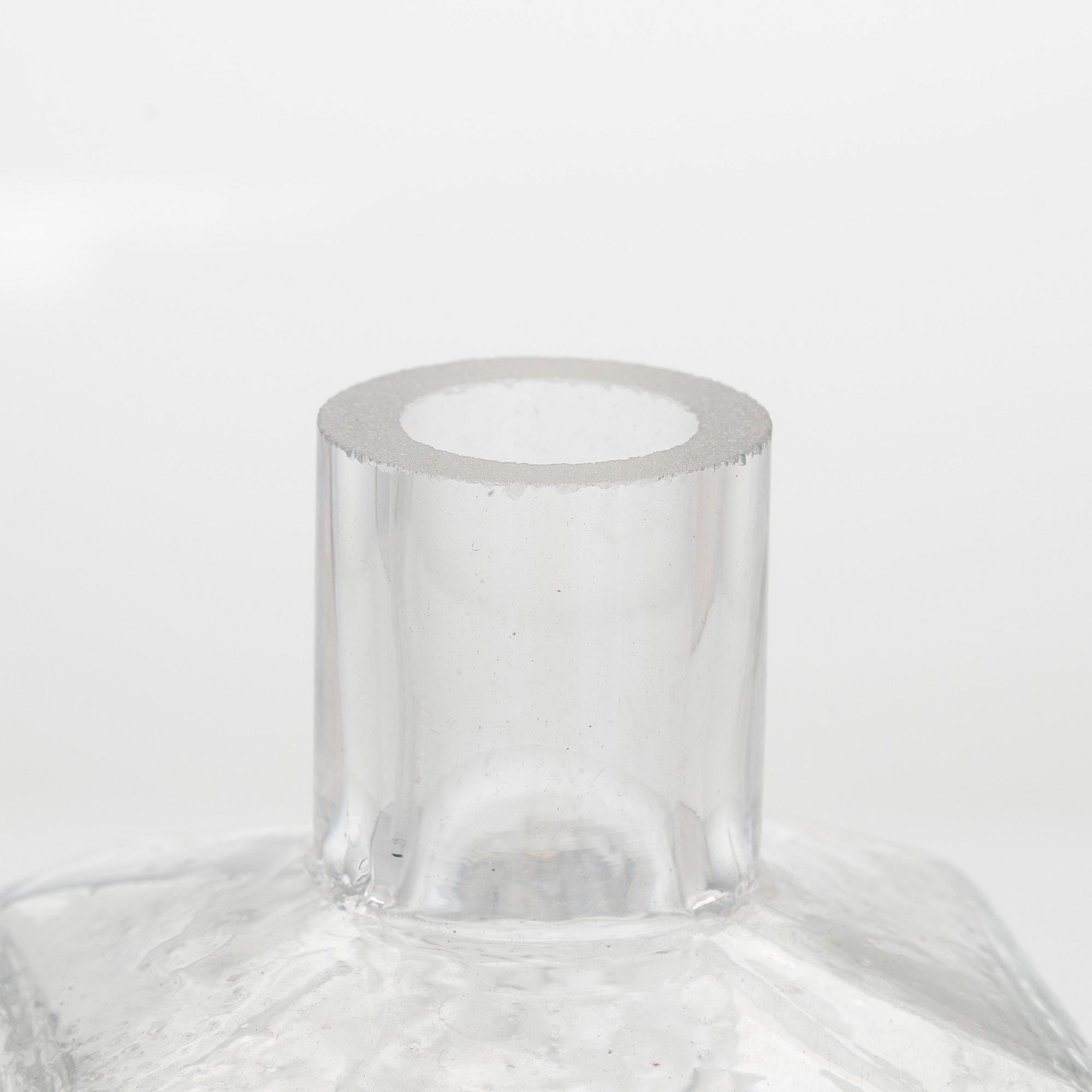 Timo Sarpaneva, prototypes, 4 bottles, and 6 schnapps glasses, made at the Karhula/Iittala glassworks in 1976.