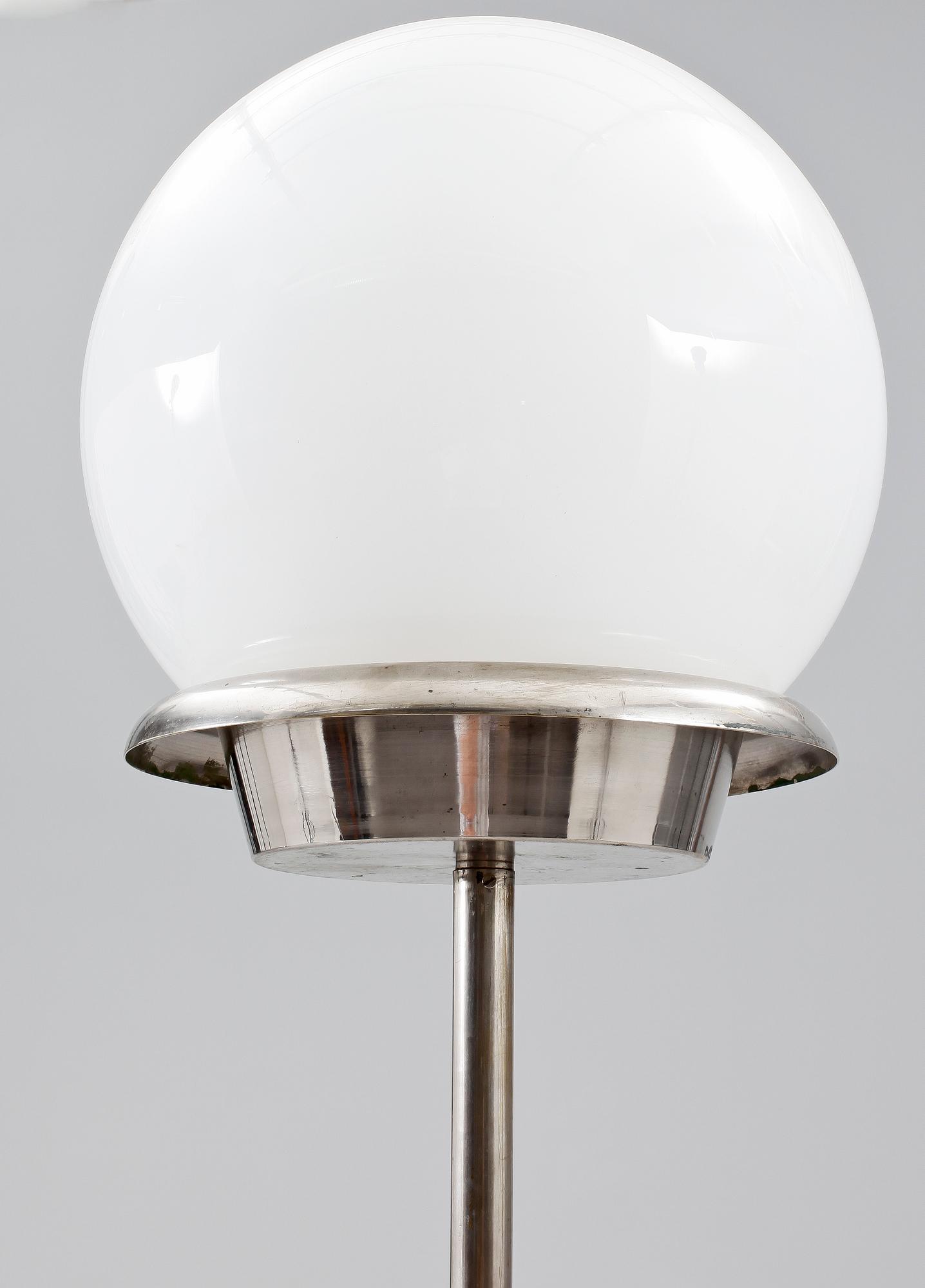 GOLVLAMPA, 1930/40-TAL.