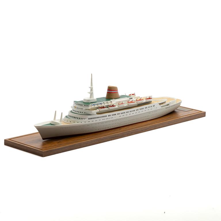 Sagafjord travel agency model / ship model.